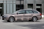 Skoda Superb Combi 2.0 TDI 170 CV CR DPF Gama Superb Combi Turismo familiar Amethyst Purple Exterior Lateral 5 puertas