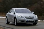 Opel Insignia 2.0 CDTI 160 CV Aut. Cosmo Turismo Plata Lago Exterior Lateral-Frontal 4 puertas