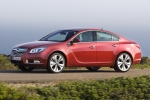 Opel Insignia 2.0 Turbo 220 CV Gama Insignia Turismo Rojo Manzana Exterior Lateral 4 puertas