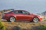 Opel Insignia 2.0 Turbo 220 CV Gama Insignia Turismo Rojo Manzana Exterior Lateral 4 puertas