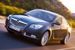 Opel Insignia Gama Insignia Gama Insignia Turismo Gris Metro Exterior Frontal-Lateral 4 puertas
