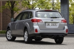 Subaru Outback Gama Outback Gama Outback Turismo familiar Graphite Grey Metallic Exterior Lateral-Posterior 5 puertas