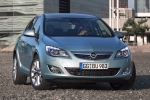 Opel Astra 1.7 CDTI 125 CV  Cosmo Turismo Exterior Lateral-Frontal 5 puertas