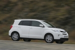 Toyota Urban Cruiser 1.4 D-4D 90 CV 4x2  Active Monovolumen Blanco Exterior Lateral 5 puertas
