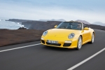 Porsche 911 345 CV PDK Carrera Descapotable Amarillo Speed Exterior Frontal-Lateral 2 puertas