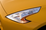 Nissan 370Z V6 3.7 328 CV (2009) Gama 370Z (2009) Coup&eacute; Ultimate Yellow Exterior Faro 3 puertas