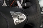 Nissan 370Z V6 3.7 328 CV (2009) Pack (2009) Coup&eacute; Interior Mandos volante 3 puertas