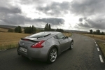 Nissan 370Z V6 3.7 328 CV (2009) Gama 370Z (2009) Coup&eacute; Blade Silver Exterior Posterior-Lateral 3 puertas
