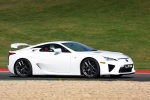Lexus LFA LFA Gama LFA Coup&eacute; Exterior Lateral-Frontal 2 puertas