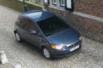 Mitsubishi Colt 1.1 ClearTec 75CV Invite Turismo Gris Smoked Exterior Lateral-Frontal-Cenital 3 puertas