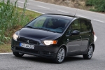 Mitsubishi Colt 1.3 ClearTec 95 CV Intense Turismo Negro Sparkling Exterior Frontal-Lateral 5 puertas