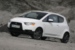 Mitsubishi Colt 1.5 MIVEC Turbo 150 CV Ralliart Turismo Blanco Porcelain Exterior Frontal-Lateral 3 puertas