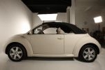 Volkswagen New Beetle Cabriolet 1.6 102 CV Gama New Beetle Cabriolet Descapotable Beige Cream Exterior Lateral 2 puertas