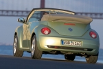 Volkswagen New Beetle Gama New Beetle Cabriolet Gama New Beetle Cabriolet Descapotable Verde Gecko metalizado Exterior Posterior-Lateral 2 puertas
