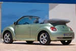 Volkswagen New Beetle Gama New Beetle Cabriolet Gama New Beetle Cabriolet Descapotable Verde Gecko metalizado Exterior Lateral-Posterior 2 puertas