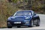 Porsche Panamera Panamera 4S Panamera 4S Turismo Azul Aqua Metalizado Exterior Frontal-Lateral 5 puertas