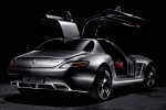 Mercedes-Benz SLS AMG Gama SLS AMG Gama SLS AMG Coup&eacute; AMG Alubeam Silver Exterior Posterior-Lateral 2 puertas