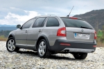 Skoda Scout Gama Scout Scout Turismo familiar Gris Sat&eacute;n Exterior Posterior-Lateral 5 puertas