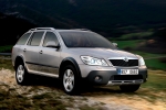 Skoda Scout Gama Scout Scout Turismo familiar Gris Sat&eacute;n Exterior Lateral-Frontal 5 puertas
