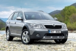 Skoda Scout Gama Scout Scout Turismo familiar Gris Sat&eacute;n Exterior Frontal-Lateral 5 puertas
