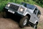 Land Rover Defender Defender 90 SW  Gama Defender Todo terreno Alaska White Exterior Frontal-Lateral 3 puertas