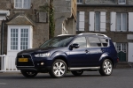 Mitsubishi Outlander Gama Outlander Gama Outlander Todo terreno Azul Tanzanite Exterior Lateral-Frontal 5 puertas