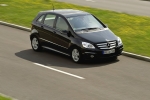 Mercedes-Benz Clase B B 200 CDI Gama Clase B Monovolumen Negro Cosmos Metalizado Exterior Lateral-Frontal 5 puertas