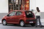 Peugeot 107 1.4 HDI Gama 107 Turismo Naranja Mandaline Exterior Lateral 5 puertas