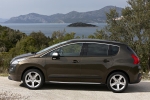 Peugeot 3008 Gama 3008 Sport Pack Monovolumen Marr&oacute;n Hickory Exterior Lateral 5 puertas