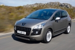 Peugeot 3008 Gama 3008 Sport Pack Monovolumen Gris Vapor Exterior Frontal-Lateral 5 puertas