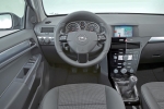 Opel Astra Gama Sed&aacute;n Edition Turismo Interior Salpicadero 4 puertas