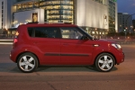 KIA Soul Gama Soul Gama Soul Monovolumen Scarlet Red (s&oacute;lido) Exterior Lateral 5 puertas