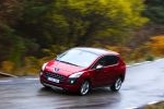 Peugeot 3008 2.0 HDI 150 FAP Sport Pack Monovolumen Rojo Babilonia Exterior Frontal-Lateral-Cenital 5 puertas