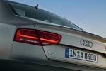 Audi A8 4.2 FSI quattro tiptronic 371 CV Gama A8 Turismo Beige impala efecto perla Exterior Pilotos 4 puertas