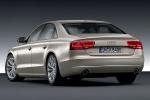 Audi A8 4.2 FSI quattro tiptronic 371 CV Gama A8 Turismo Beige impala efecto perla Exterior Lateral-Posterior 4 puertas