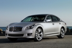 Infiniti M 37 S Turismo Exterior Frontal-Lateral 4 puertas