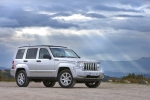 Jeep Cherokee 2.8 CRD Limited Todo terreno Gris Plata Metalizado Exterior Lateral-Frontal 5 puertas