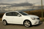 KIA ceed 1.6 CRDi Eco-Dynamics Gama ceed Turismo Cassa White Exterior Lateral-Frontal 5 puertas