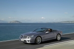 Mercedes-Benz Clase SL SL 350 Gama SL Descapotable Plata Paladio Metalizado Exterior Frontal-Lateral 2 puertas