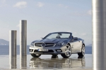 Mercedes-Benz Clase SL SL 350 Gama SL Descapotable Plata Paladio Metalizado Exterior Frontal-Lateral 2 puertas