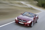 Mercedes-Benz Clase SL SL 500 Gama SL Descapotable Rojo Tulita Metalizado Exterior Frontal-Lateral-Cenital 2 puertas