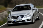 Mercedes-Benz Clase E E 500 Paquete AMG Paquete AMG Coup&eacute; Plata Iridio Exterior Frontal-Lateral 2 puertas