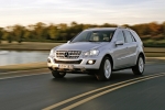 Mercedes-Benz Clase M ML 500  Gama Clase M Todo terreno Plata Iridio Exterior Frontal-Lateral 5 puertas