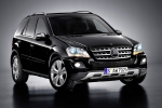 Mercedes-Benz Clase M ML 420 CDI  Gama Clase M Todo terreno Negro Obsidiana Metalizado Exterior Lateral-Frontal 5 puertas