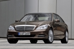 Mercedes-Benz Clase S S 600 Gama Clase S Turismo Marr&oacute;n Dolomita Metalizado Exterior Frontal-Lateral 4 puertas