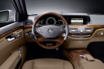 Mercedes-Benz Clase S S 500 4MATIC con kit AMG Gama Clase S Turismo Interior Salpicadero 4 puertas