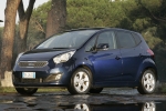 KIA Venga 1.6 CRDi VGT 128 CV Emotion Monovolumen Indigo Blue Exterior Frontal-Lateral 5 puertas