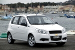 Chevrolet Aveo 5p 1.4 16V LT LT Turismo Olympic White Exterior Lateral-Frontal 5 puertas