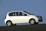 Chevrolet Aveo 5p 1.4 16V LT LT Turismo Olympic White Exterior Lateral 5 puertas