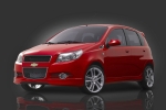 Chevrolet Aveo 5p 1.4 16V LT LT Turismo Flame red Exterior Frontal-Lateral 5 puertas